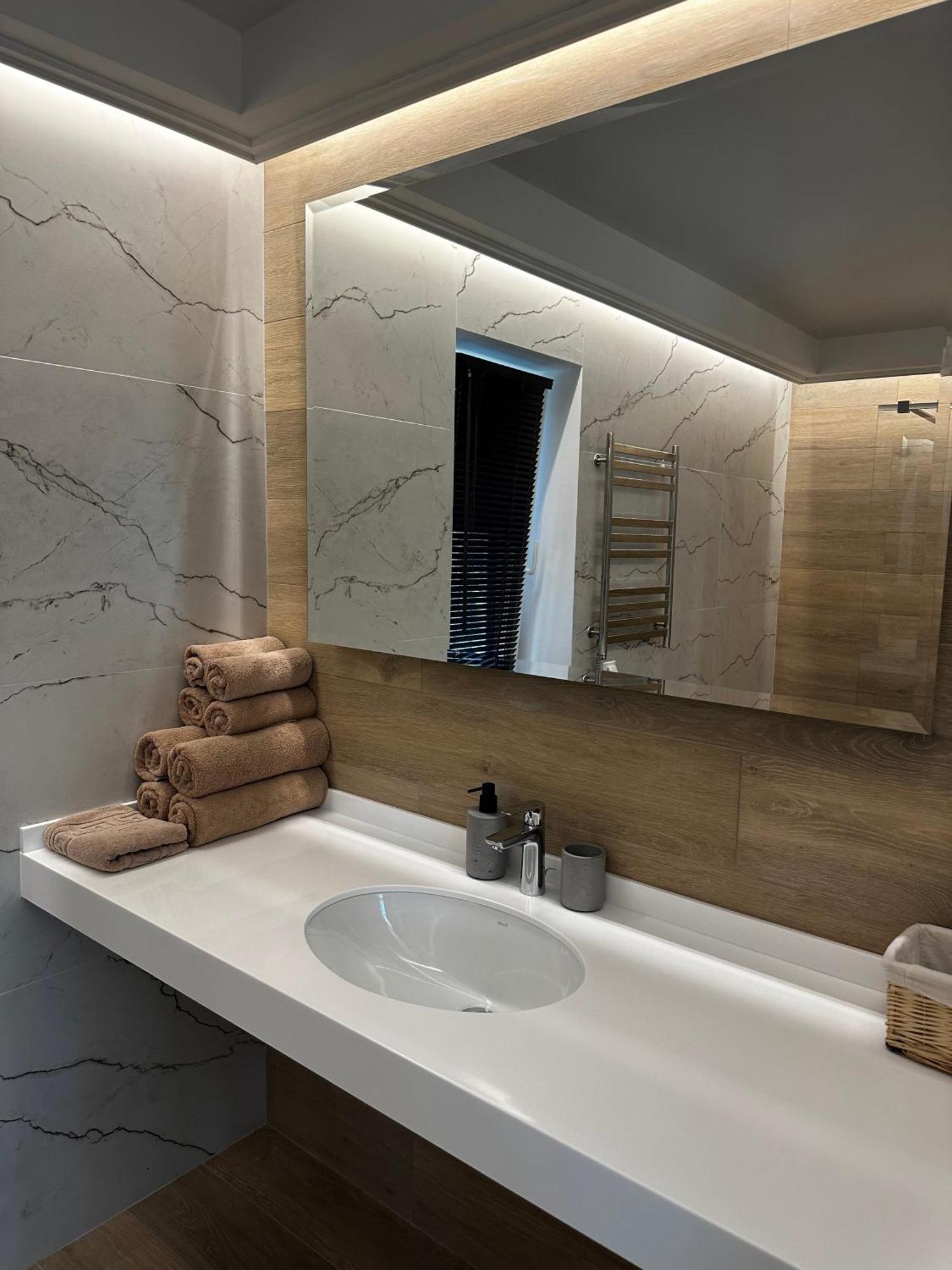 Park-Hotel Tihiy Les Prohorivka Kültér fotó