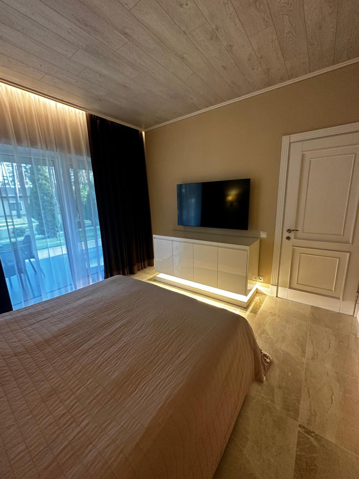 Park-Hotel Tihiy Les Prohorivka Kültér fotó