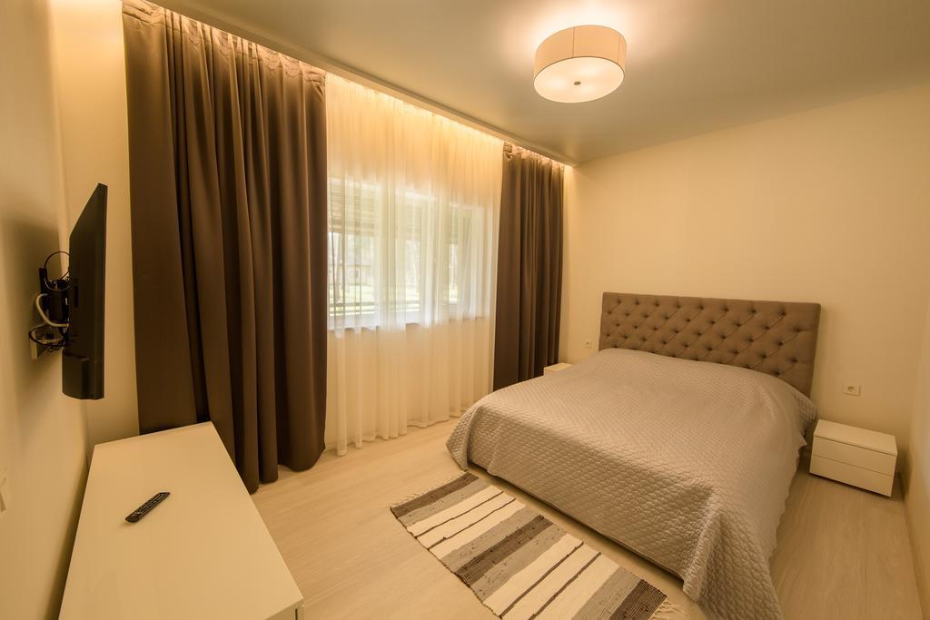 Park-Hotel Tihiy Les Prohorivka Kültér fotó